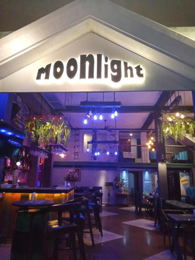 Moonlight Villa Phnom Penh Bagian luar foto
