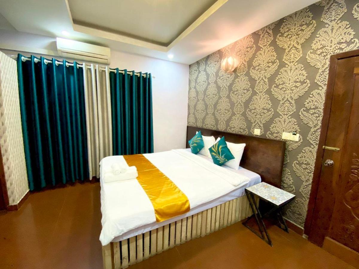 Moonlight Villa Phnom Penh Bagian luar foto